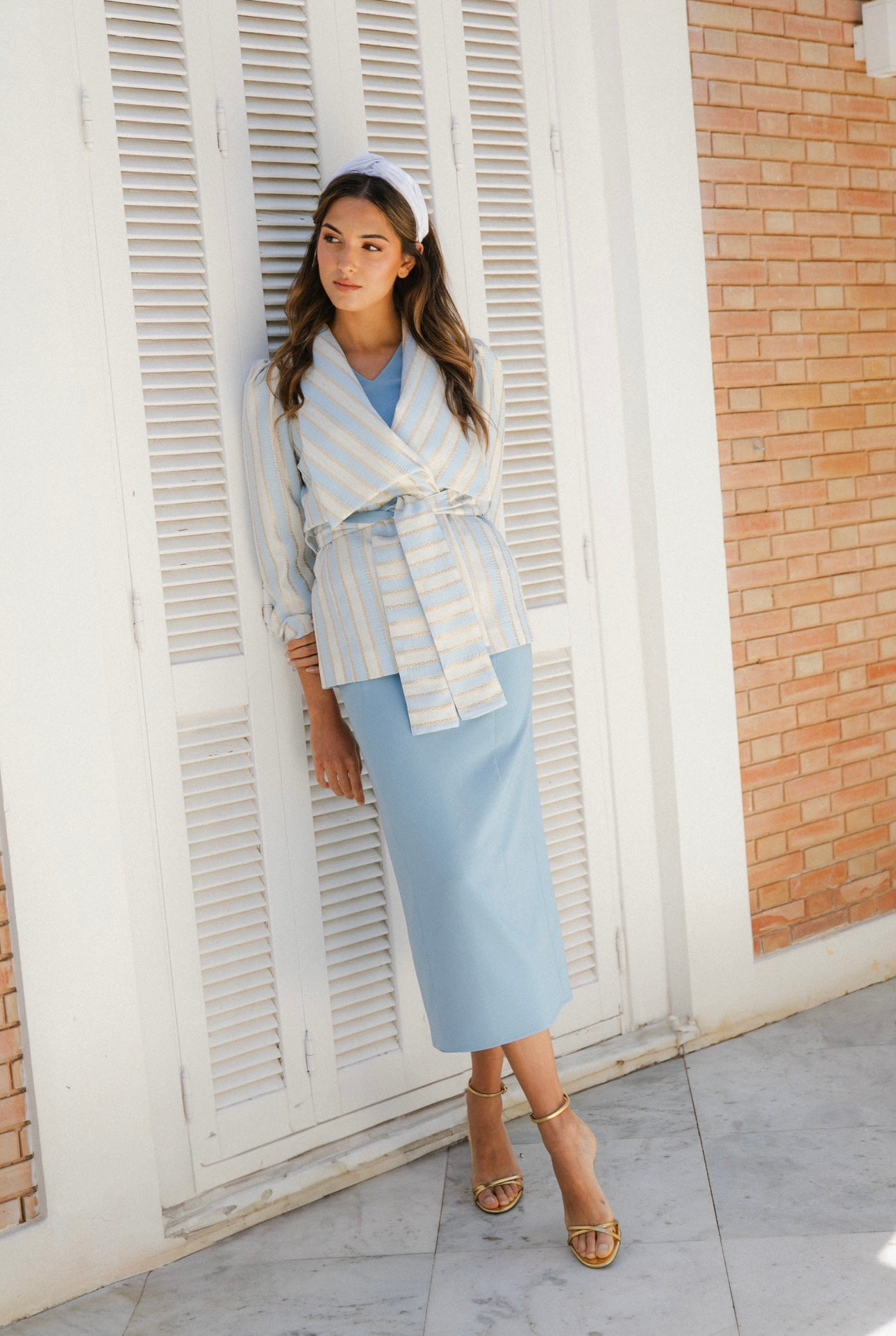 Diadema Baronesa blanca de lino