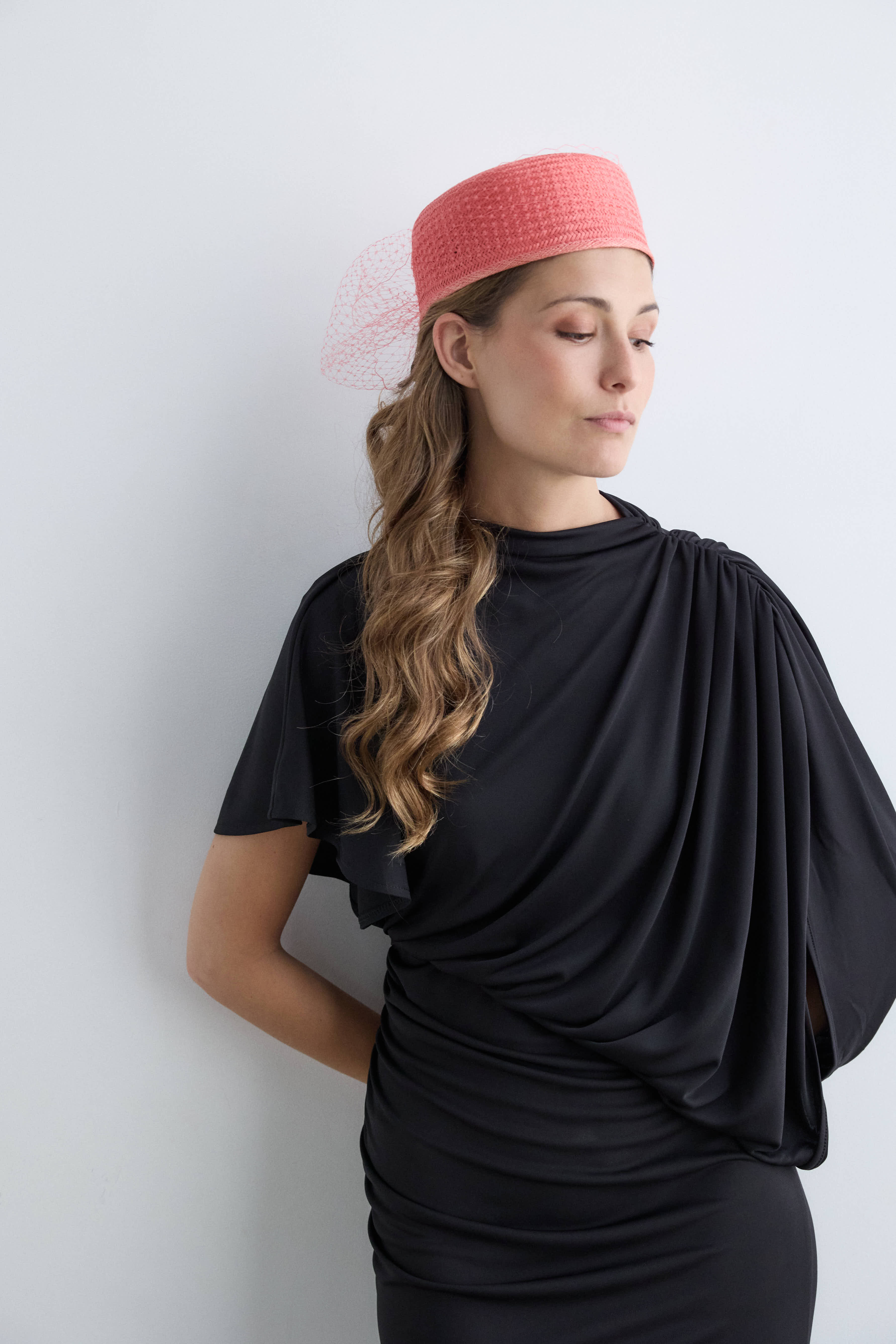 Casquete Amelia coral