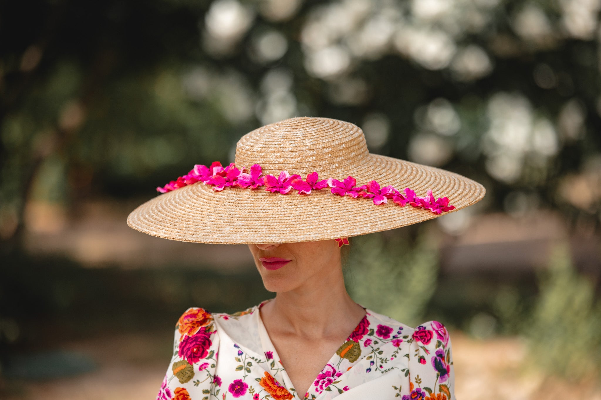 Pamela María Natural con flores
