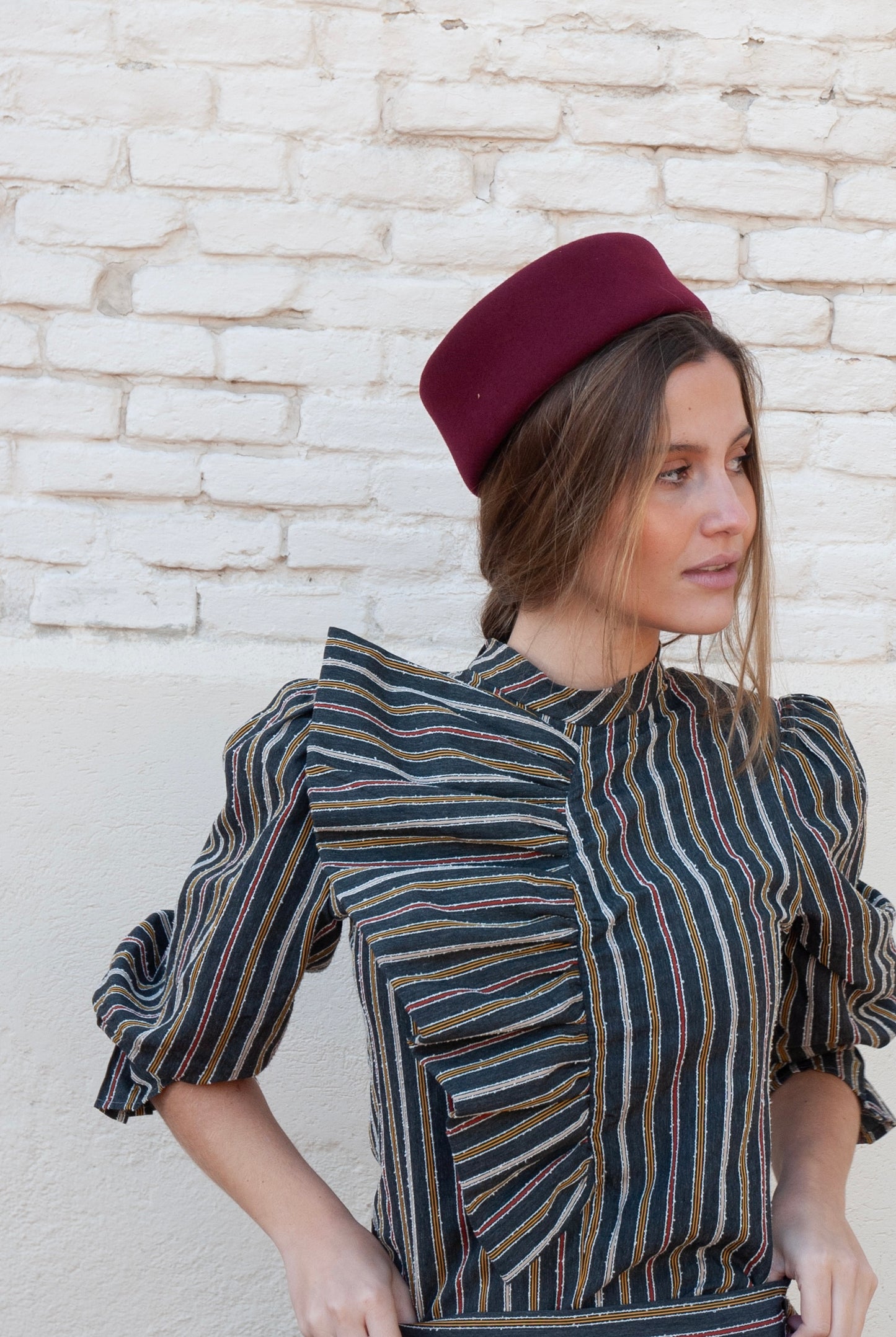 Tocado Casquete Jackie vino