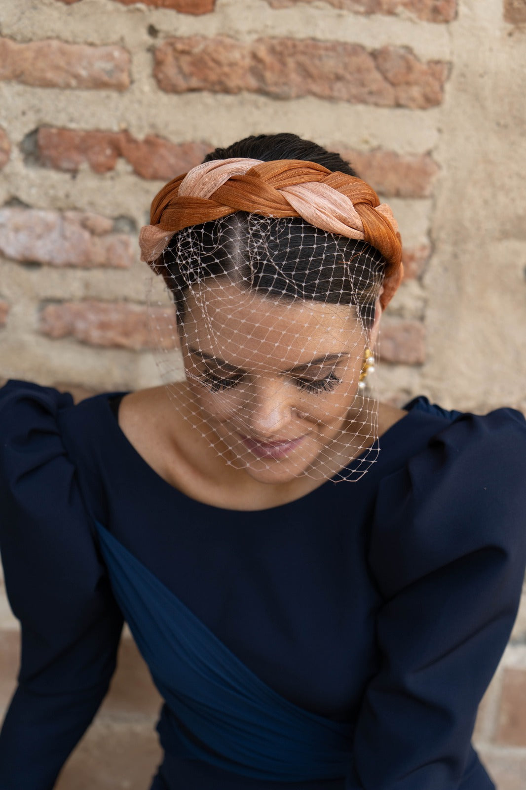 Diadema Infanta nude y caldero