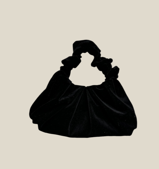 Bolso Plié negro terciopelo