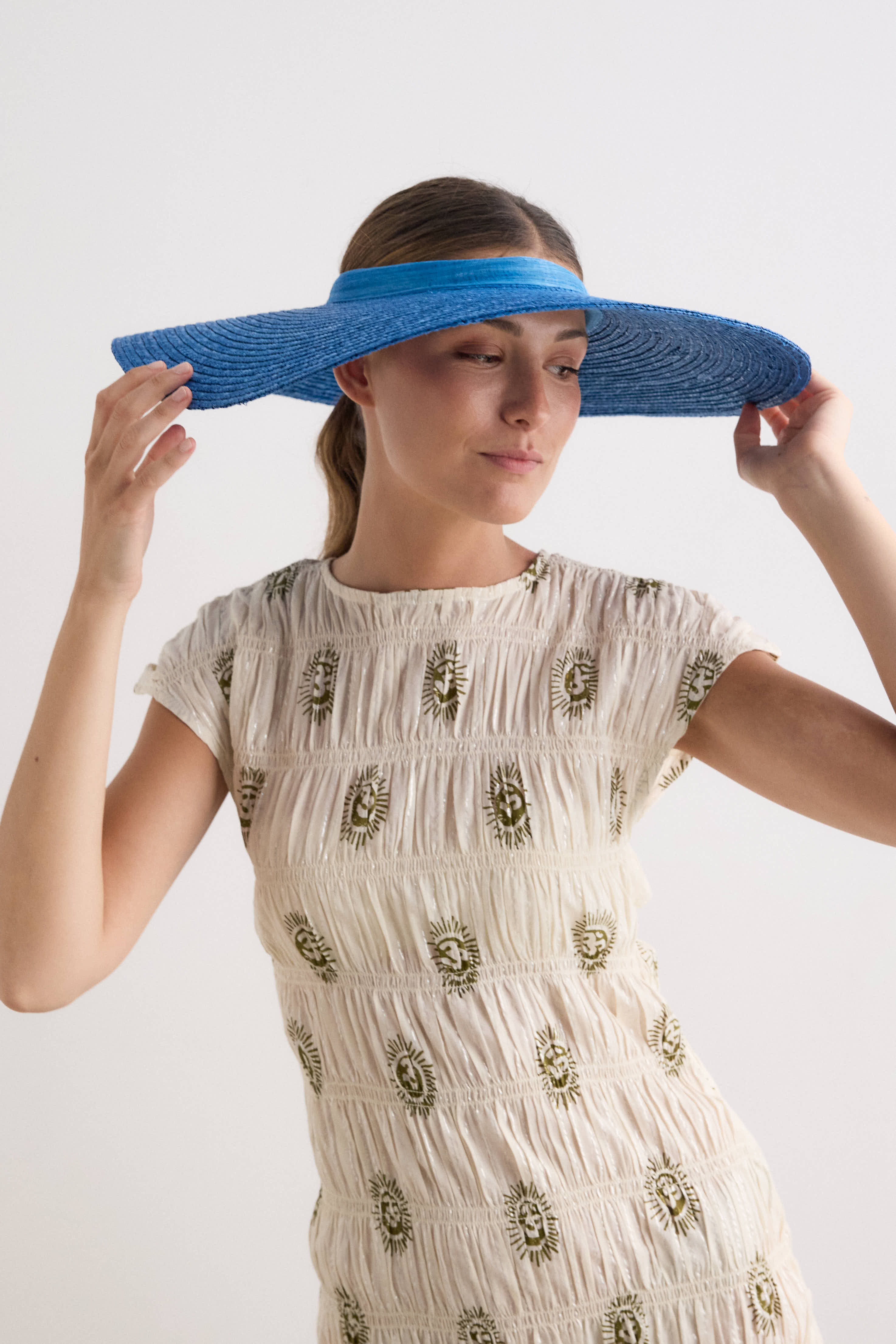 Sombrero Ala azul klein