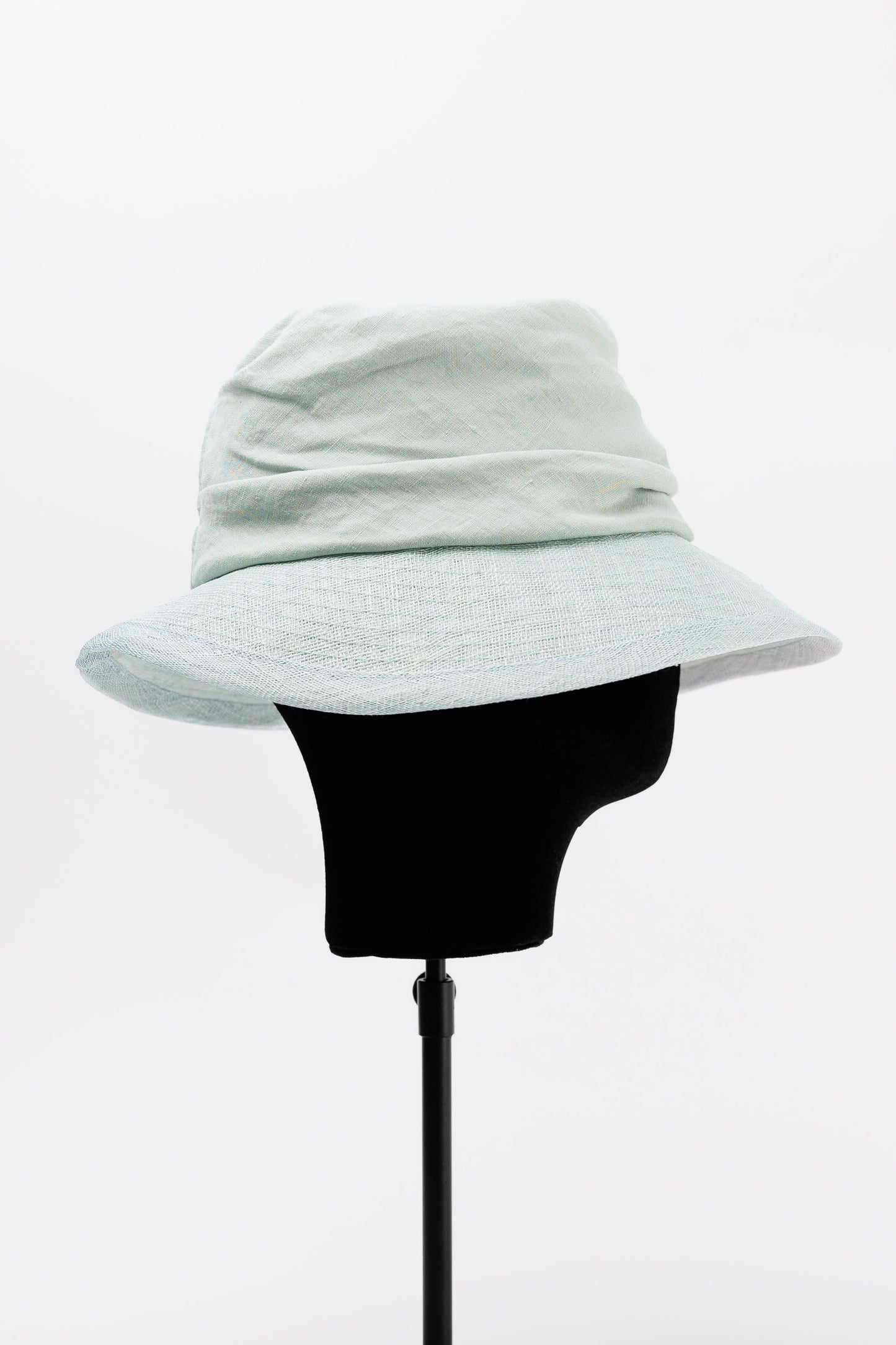 Geraldine blue hat