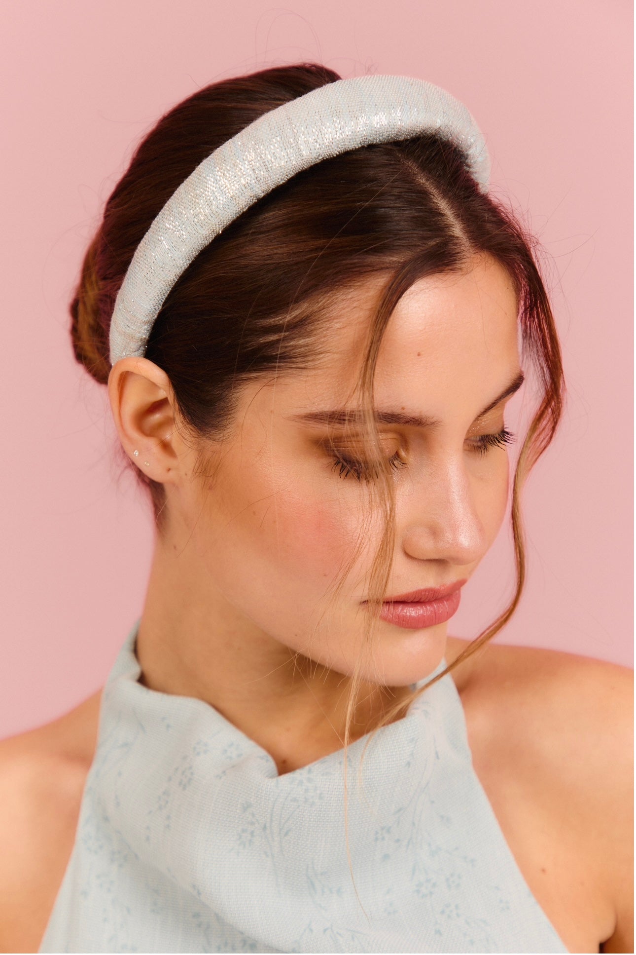 Diadema Río sinamay azul y plata