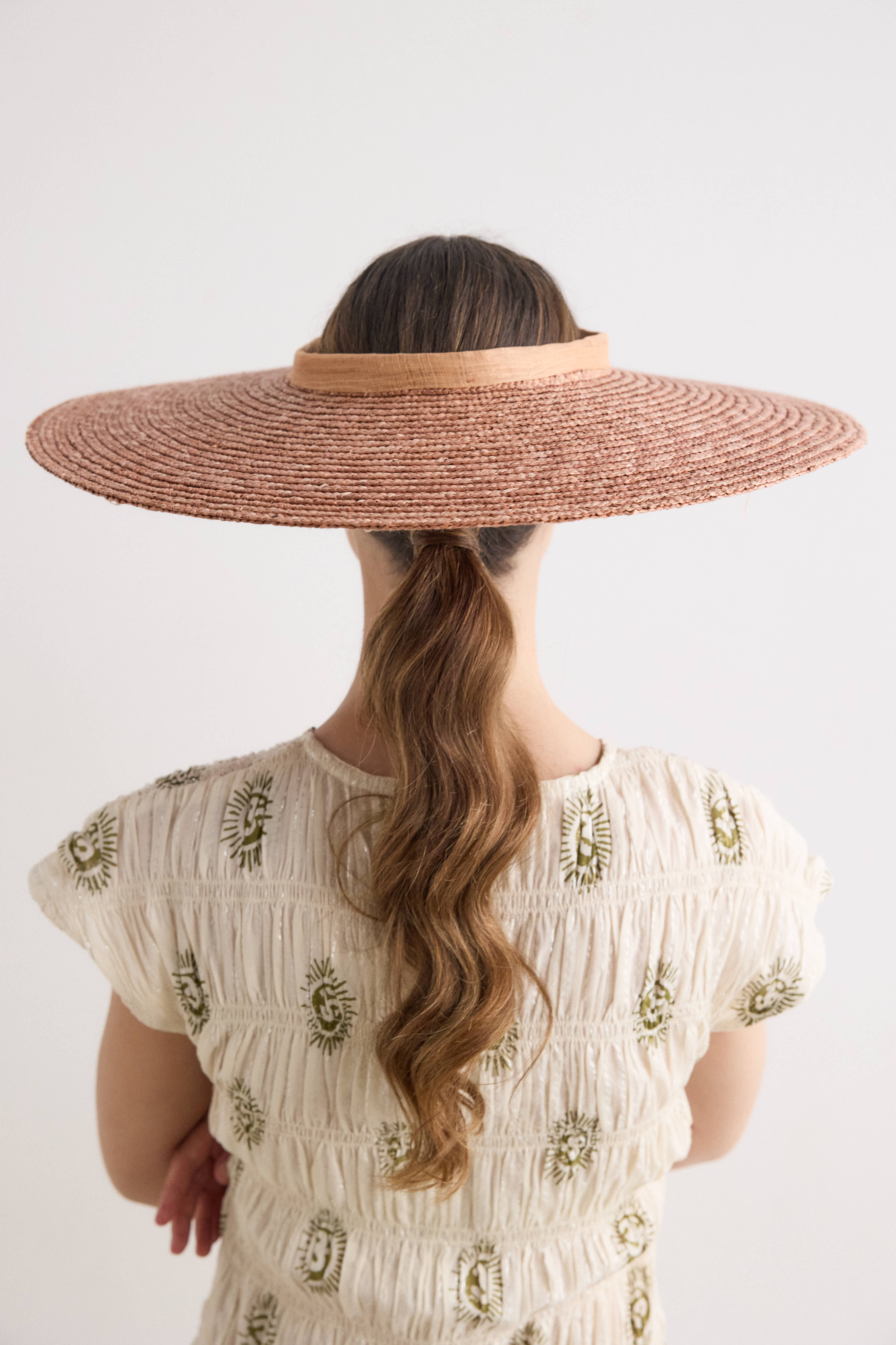 Sombrero Ala nude