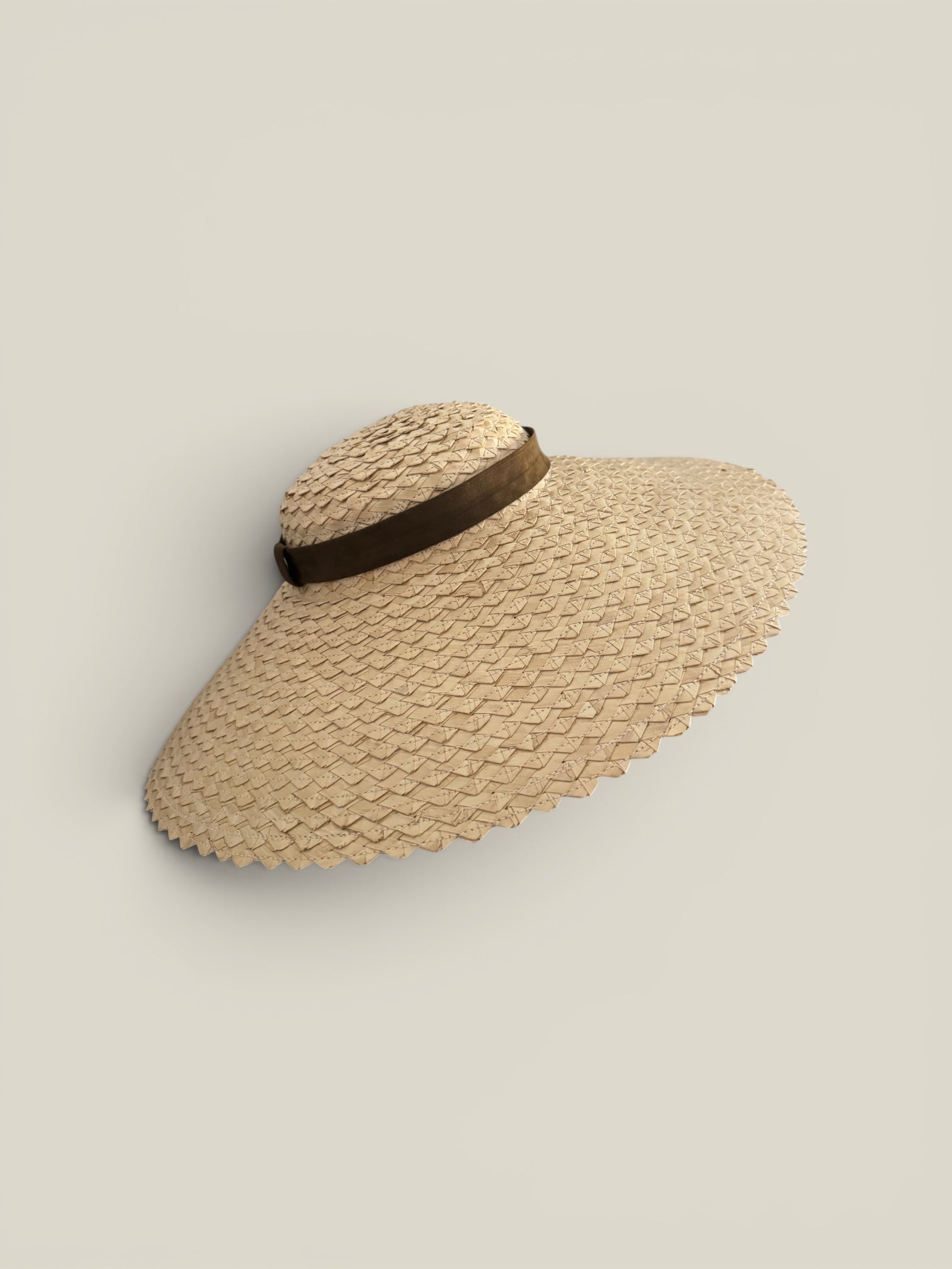Pamela Espuela beige