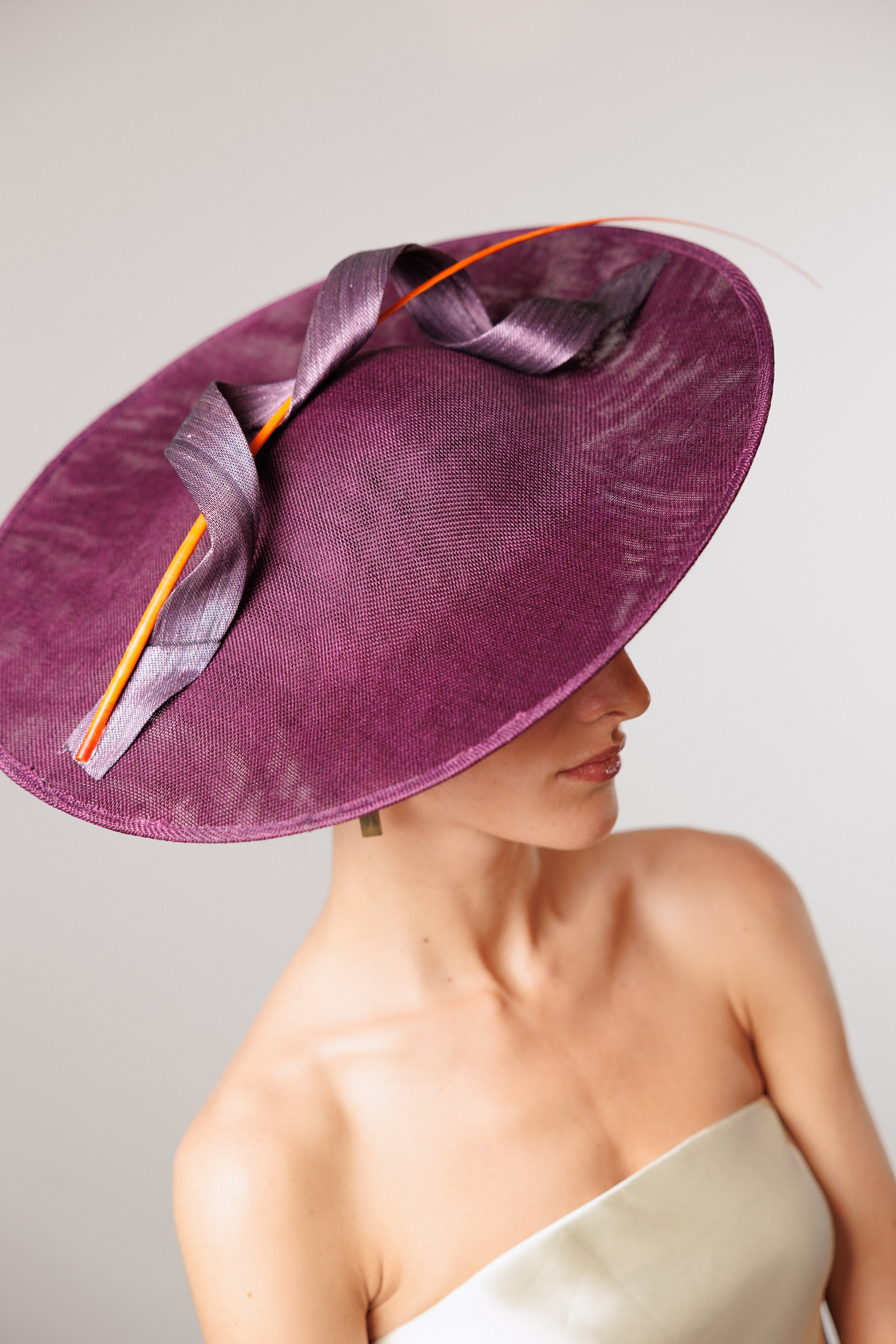 Tocado Bucle berenjena