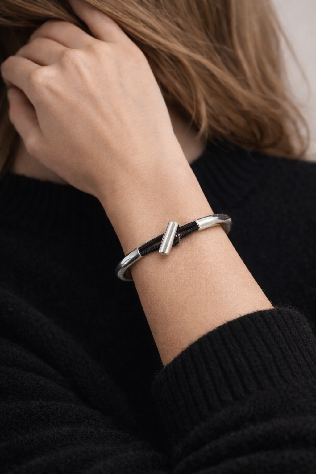 Brazalete Nudo plateado