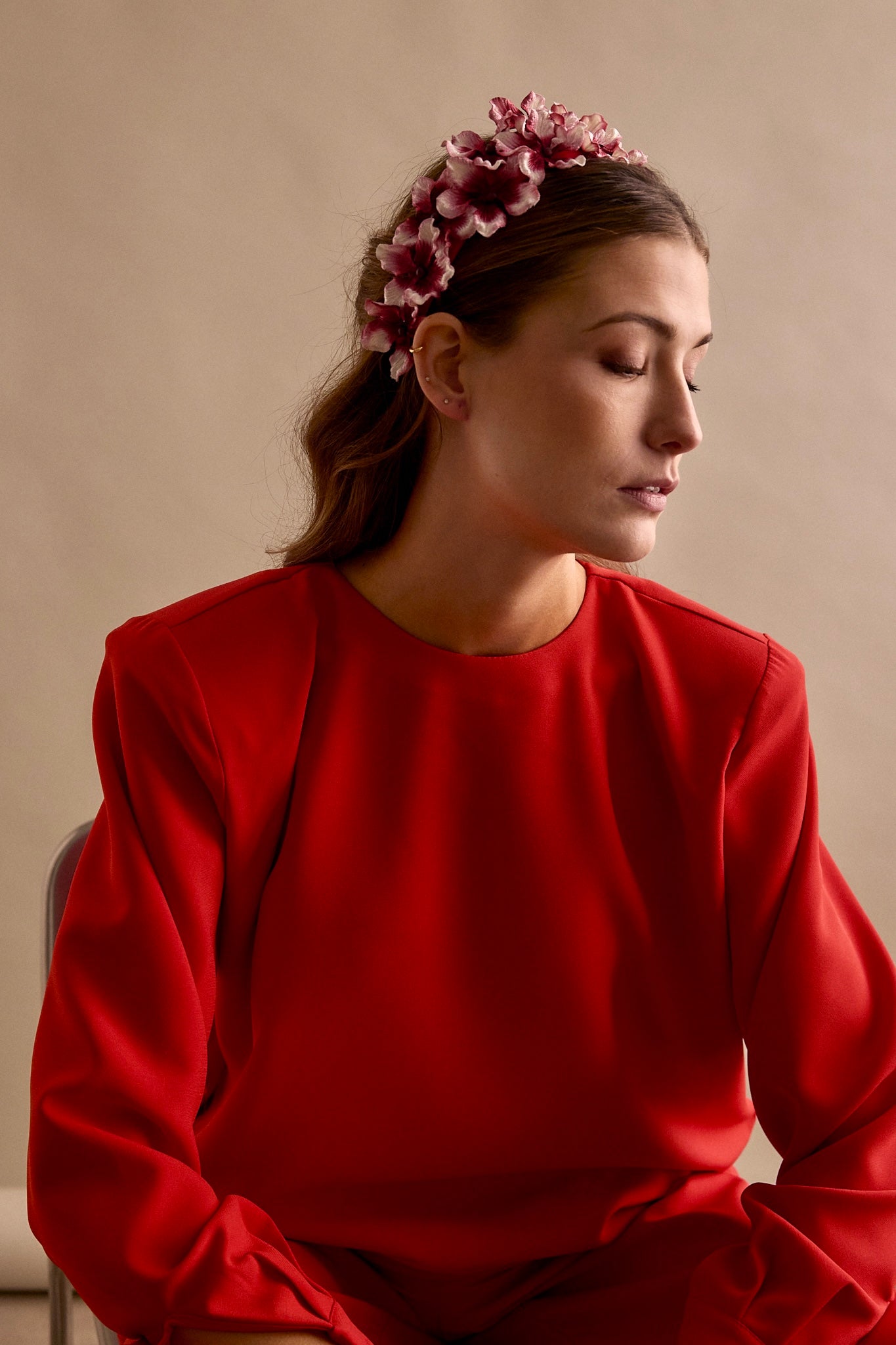 Diadema Margaza roja y blanca