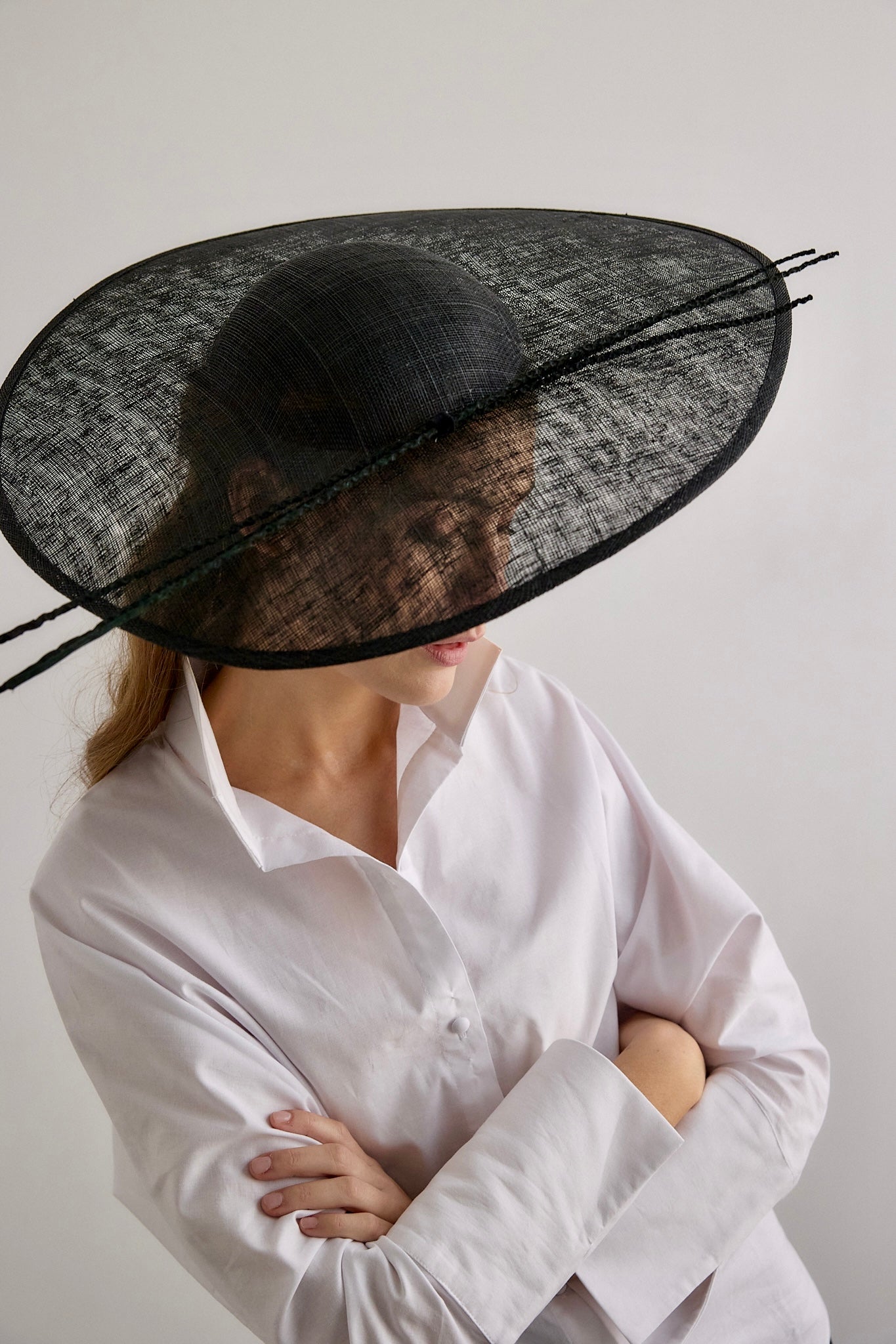 Pamela Eloise beige con raquis preservados