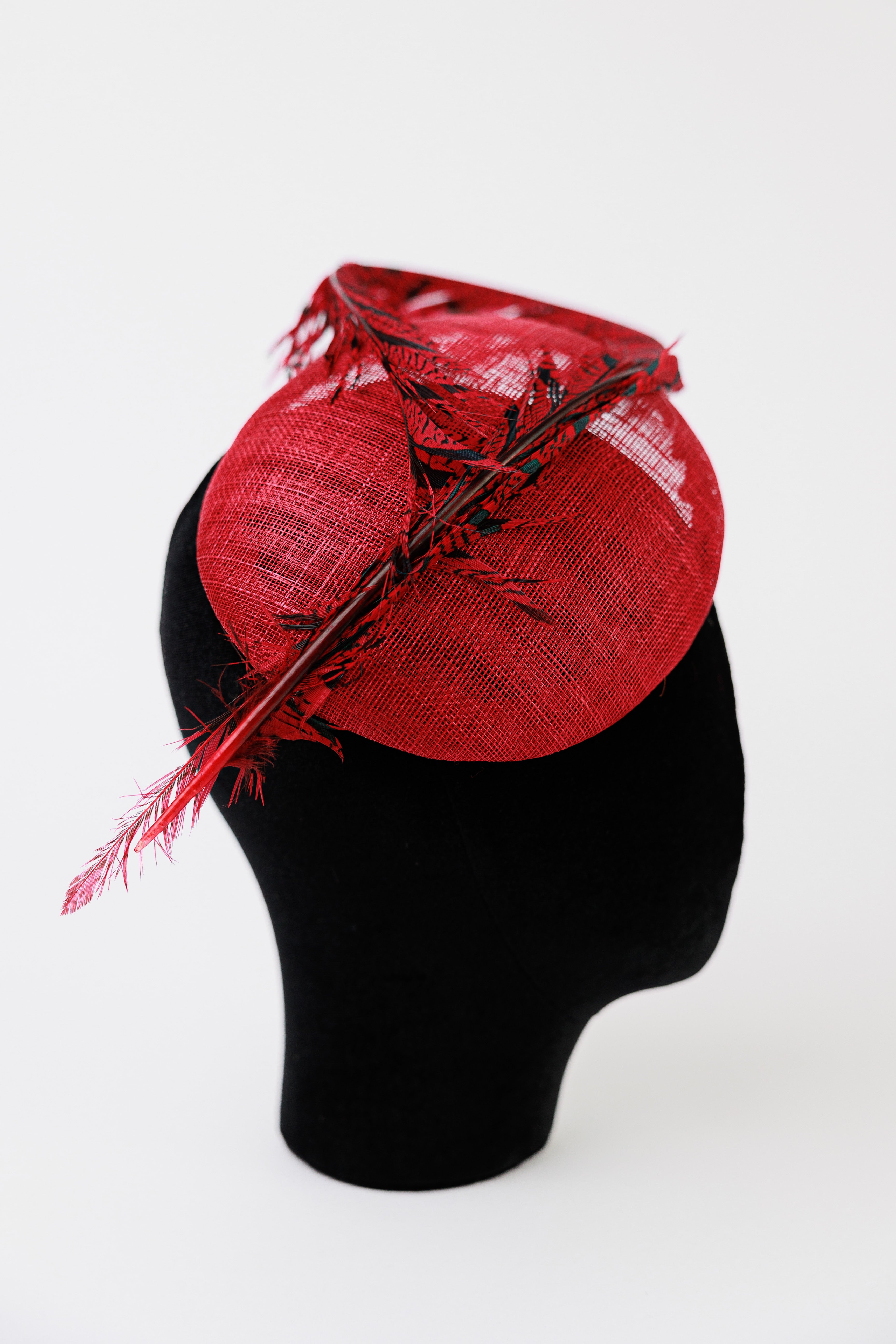 Tocado Mauricia rojo