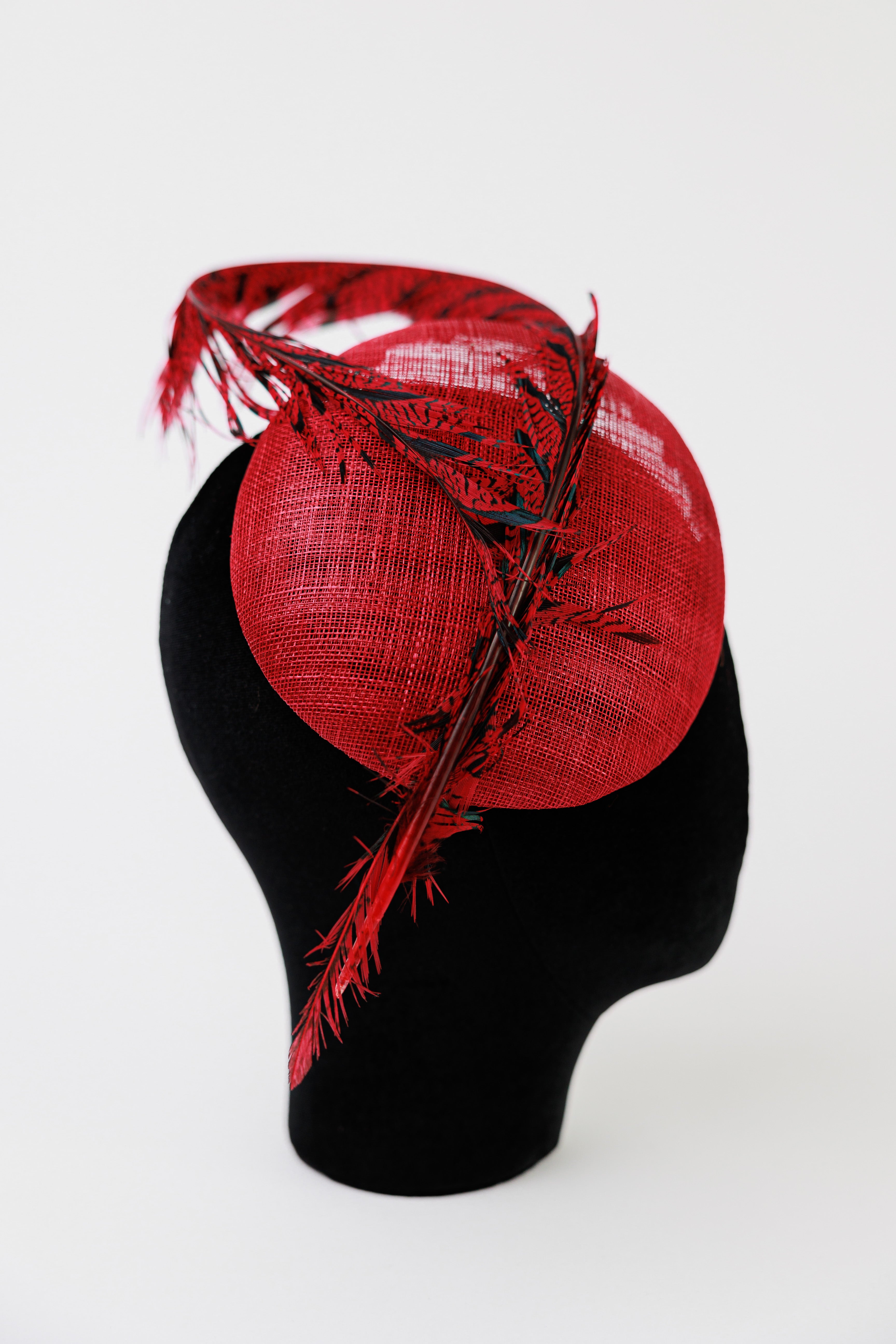 Tocado Mauricia rojo