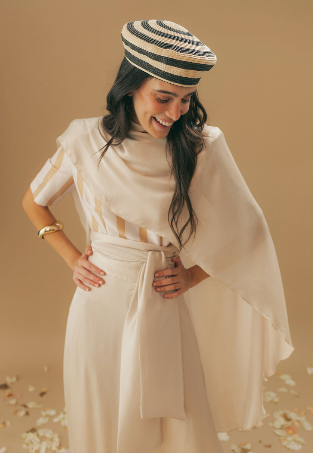 Casquete Celine de rayas beige y negro