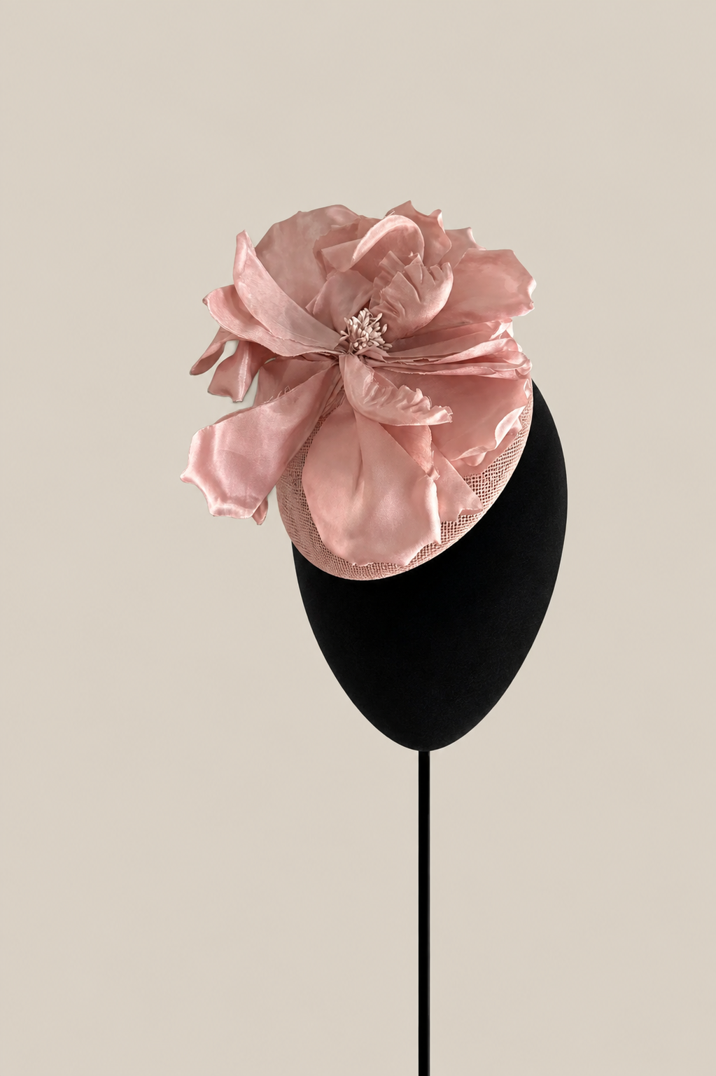 Tocado Agnes rosa