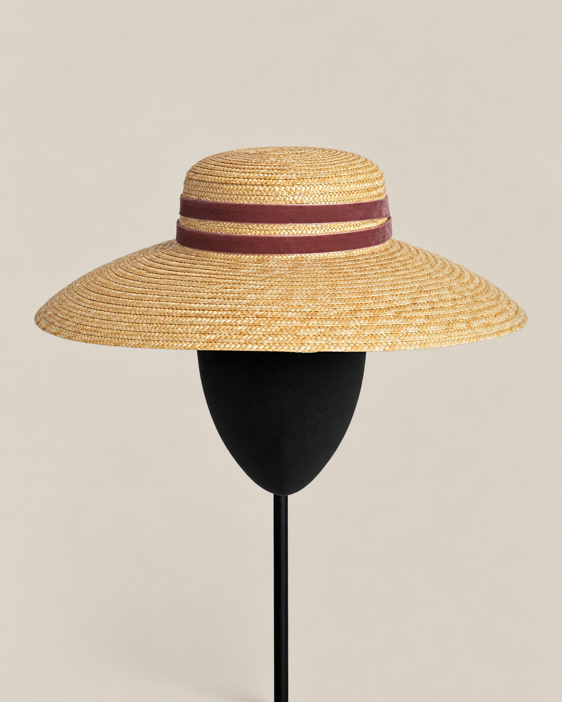 Pamela Holly beige con cinta rosa
