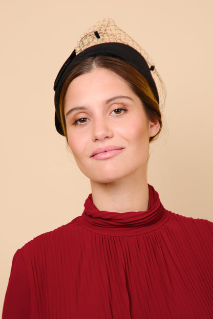 pillbox, casquete, lana, velo, casquete, negro, invitada, boda, marcela & co