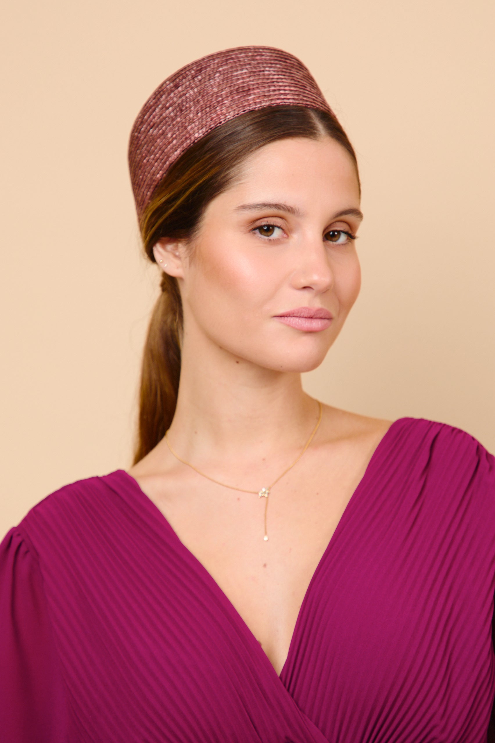 tocado, casquete, pillbox, chocolate, boda, paja, marcela and co