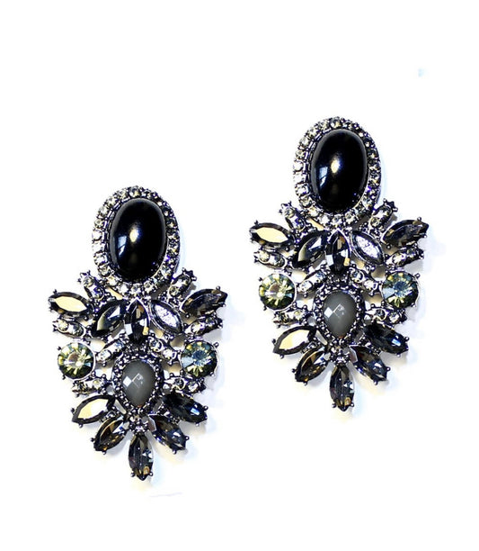 Elviria black earrings