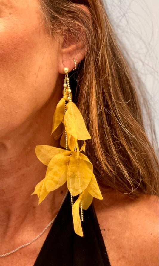 Long mustard Air earrings