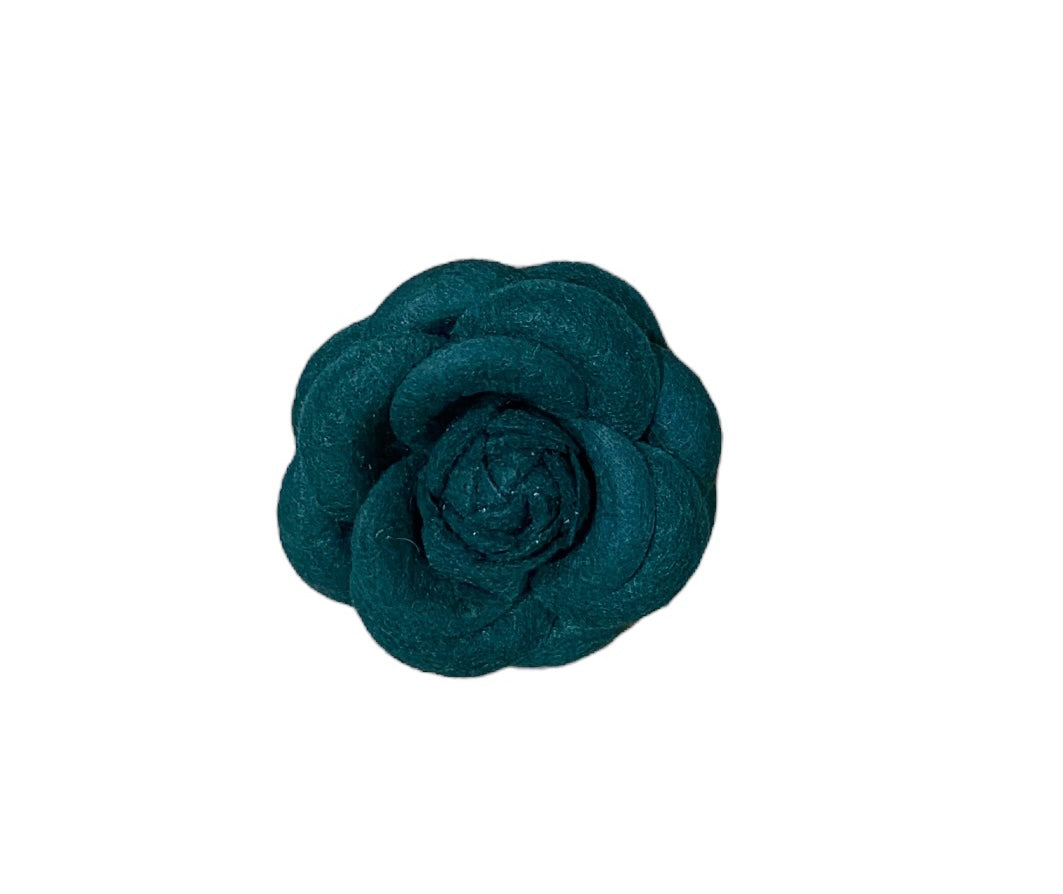 Green felt camellia brooch