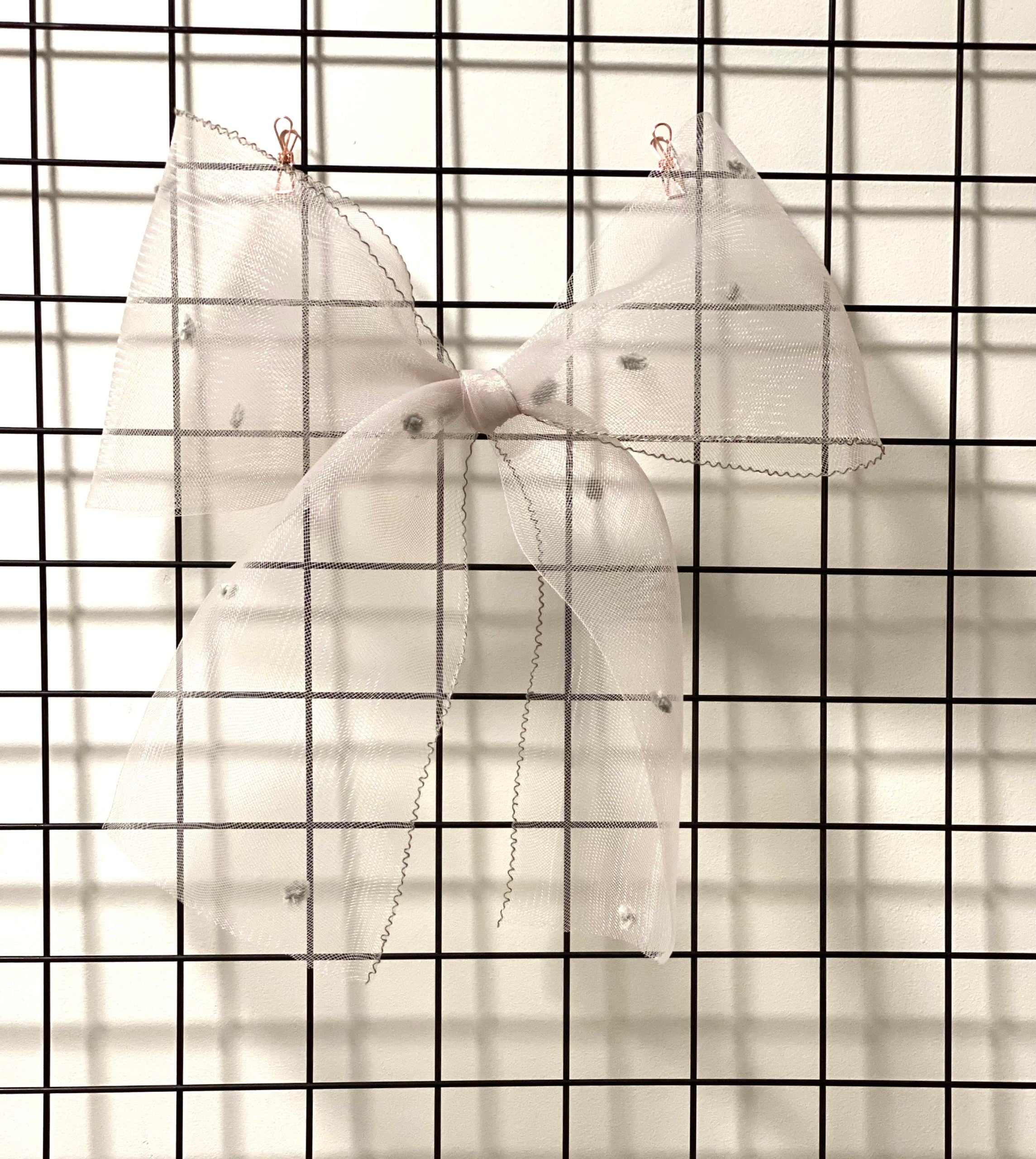 Lazo Ribbon gris plumeti